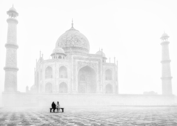 Stunning Free Black and White Stock Photos: Amazing View of Taj Mahal