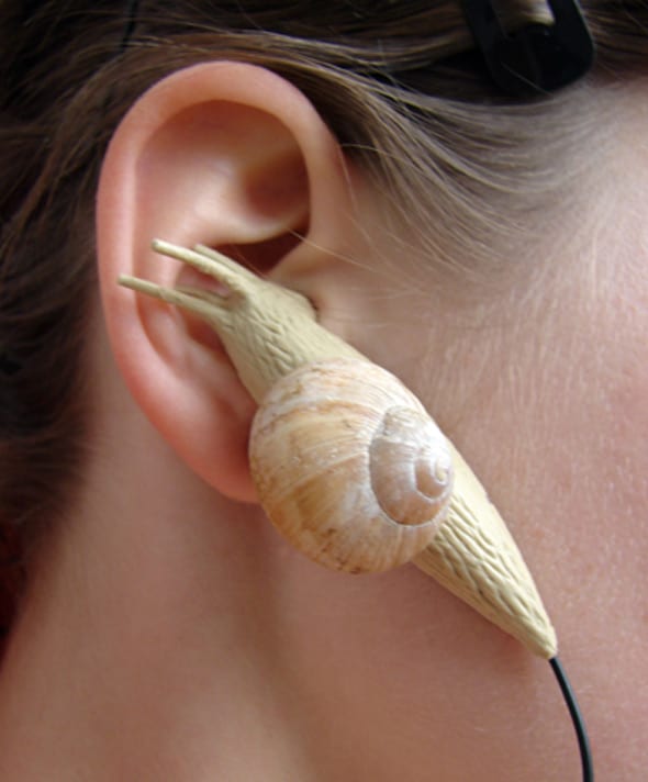 Realistic-snail-headphones-by-Klara-Pernicova