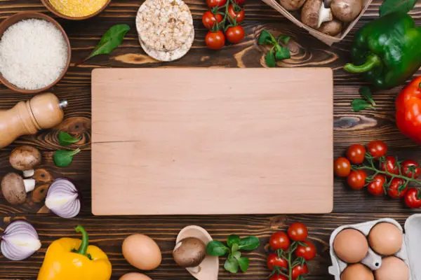 Must-Have Backgrounds for Food Industry Designs: Chopping Board