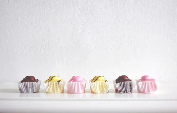 Must-Have Backgrounds for Food Industry Designs: Beautiful Cupcakes