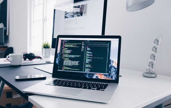 7 Reasons Why Web Designers Need to Learn Coding